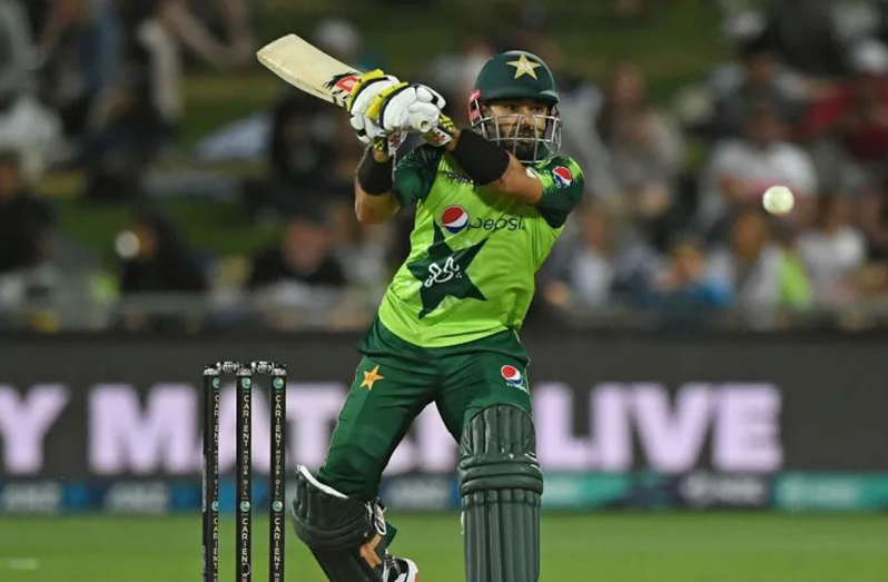 Mohammad Rizwan lines himself up to swat one away. (Getty Images)