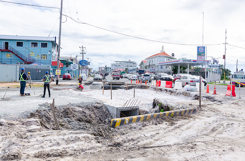 Construction ongoing at the roundabout on Sheriff Street in the vicinity of David Street and the Railway Embankment (Delano Williams photo)