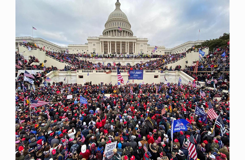 Trump’s supporters outside the Capitol building in Washington, D.C. (Tayfun Coskun/Anadolu Agency/Getty Images