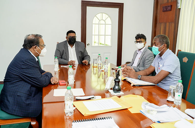 President Dr. Irfaan Ali (centre); Mayor of Georgetown Ubraj Narine (second right); Deputy Mayor Alfred Mentore (right); and Junior Minister of Local Government and Regional Development Anand Persaud (left) during their meeting on Monday at State House (Office of the President photo)