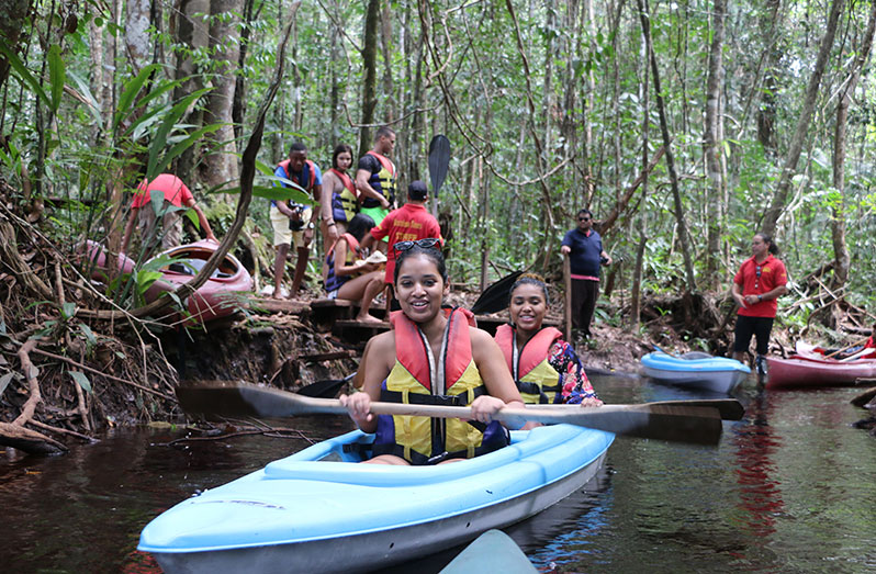 guyana tour guides