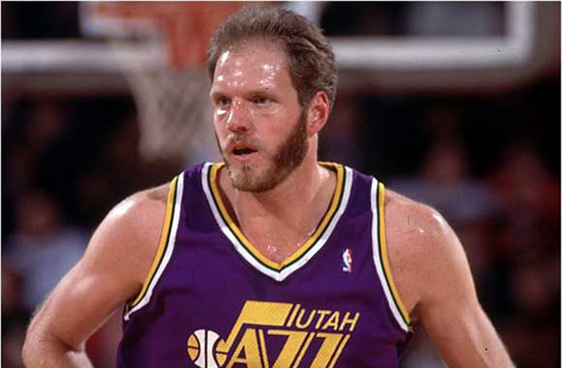 Utah Jazz great Mark Eaton dead at 64.