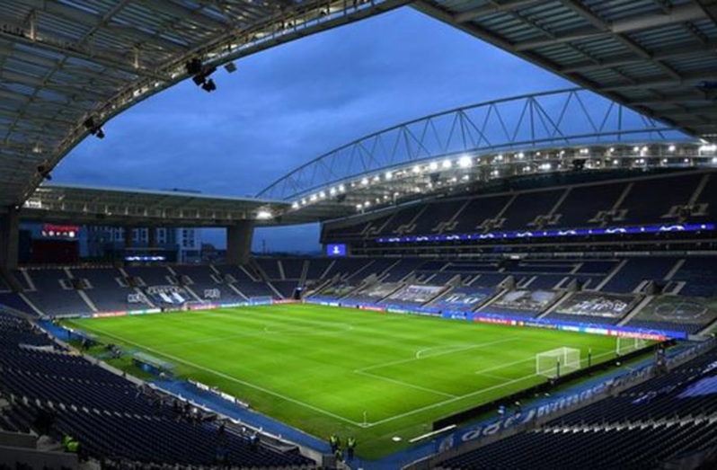 Porto's ground has a seating capacity of 50 033.