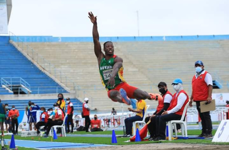 Emanuel Archibald competing at the 2021 South American Track and Field Championship.