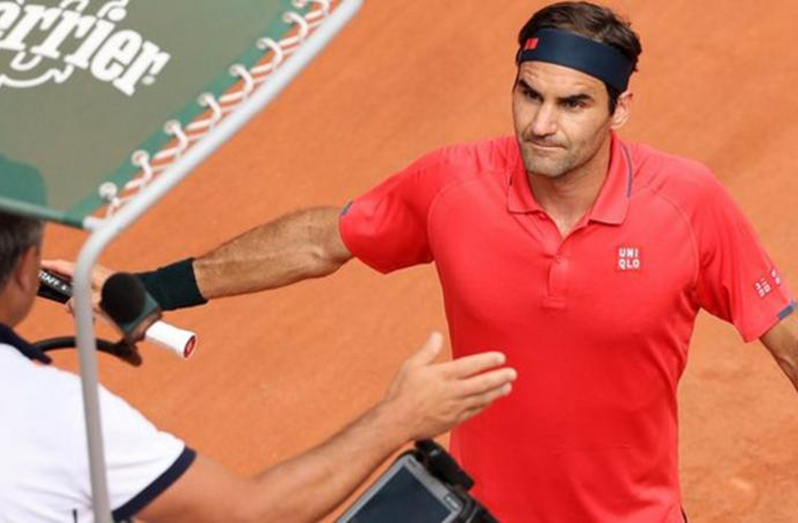 Cilic complained Federer was taking too long to get his towel between receiving points, leading to the Swiss being warned by umpire Emmanuel Joseph and then having a long discussion about it