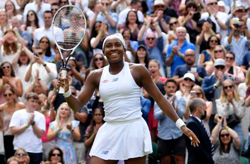 Coco Gauff of the U.S. celebrates winning her third round match against Slovenia's Kaja Juvan. (REUTERS/Toby Melville)