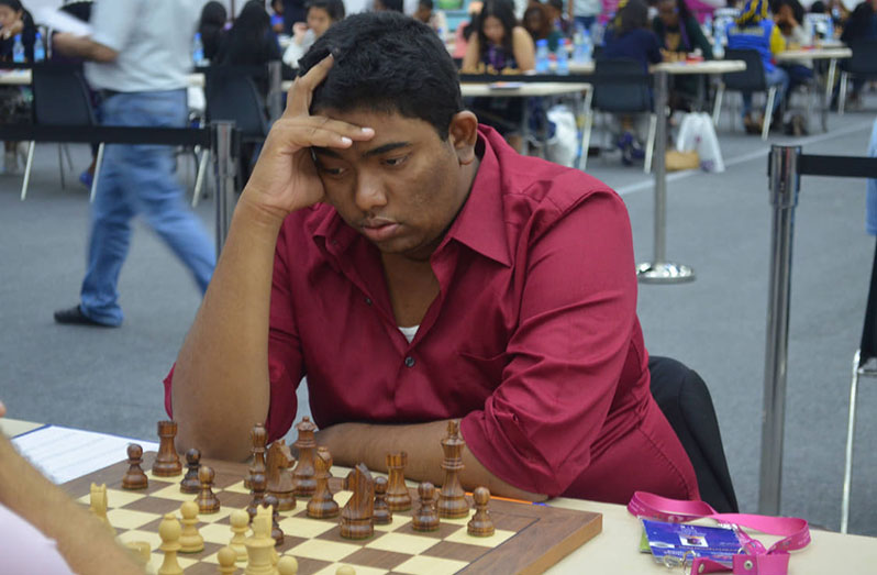National champion Taffin Khan defeated the highest rated player in the division in Round Five.