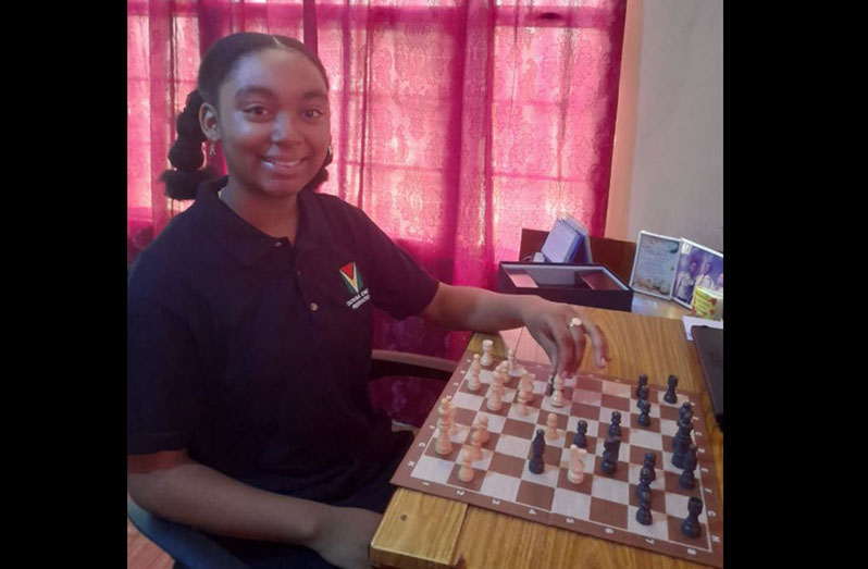 Adia Alphonso turned up the heat in the latter stage of the U-16 Girls’ division to finish with 3.5 points.