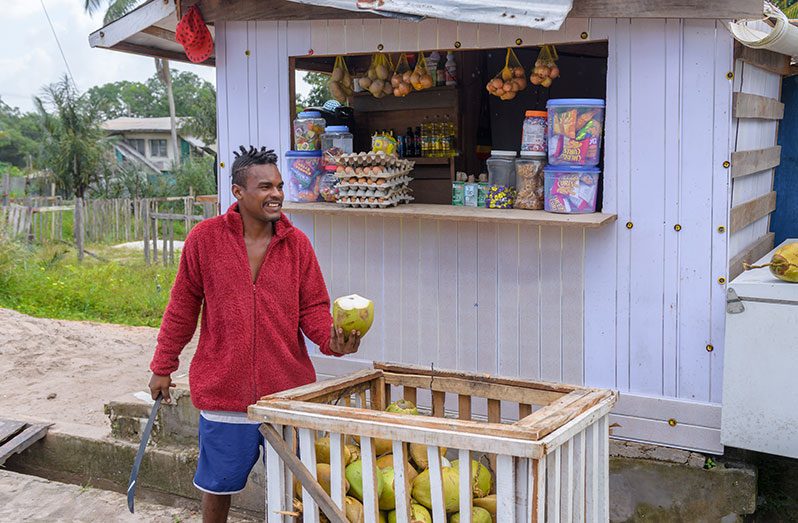 David Garraway at his shop (Delano Williams photos)