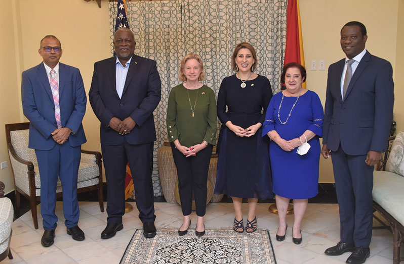 Prime Minister (Ret'd), Mark Phillips, who is performing the functions of President (second from left), other senior officials of the government and US Ambassador to Guyana, Sarah Ann-Lynch with visiting Deputy Assistant Secretary for Caribbean Affairs and Haiti in the US Department of State, Barbara Feinstein (third from right)