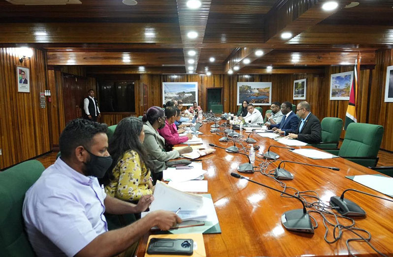 President Dr. Irfaan Ali meeting with senior officials of the Ministries of Agriculture and Foreign Affairs and International Cooperation (Office of the President photo)