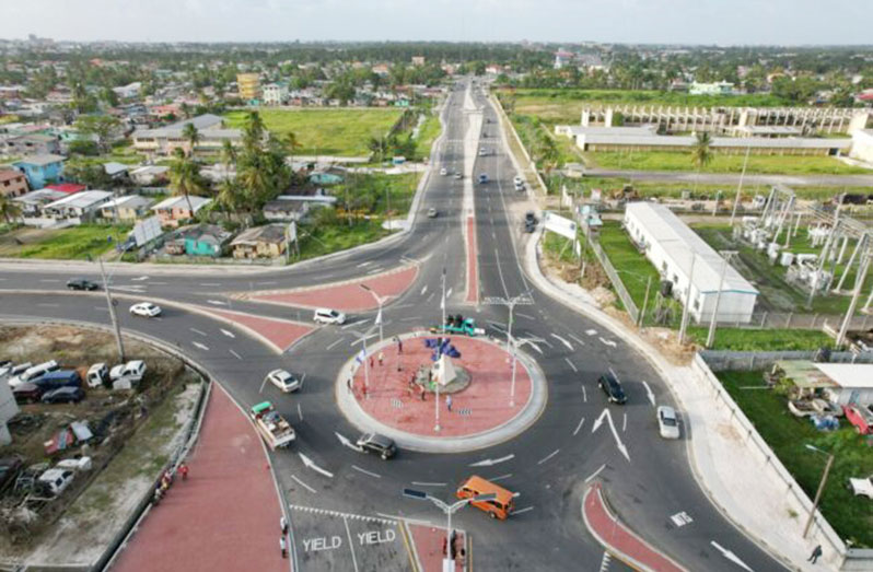 Roundabout at the Mandela Avenue to Eccles four-lane highway (DPI photo)