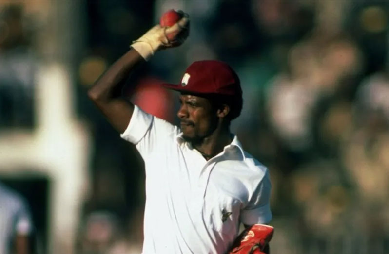 David Murray in action during the second Test against Pakistan in Faisalabad in 1980  (Adrian Murrell/Allsport)