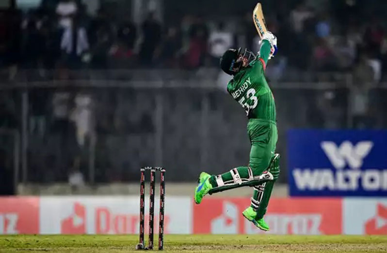 Mehidy  Hasan scored 38* off 39 balls © AFP