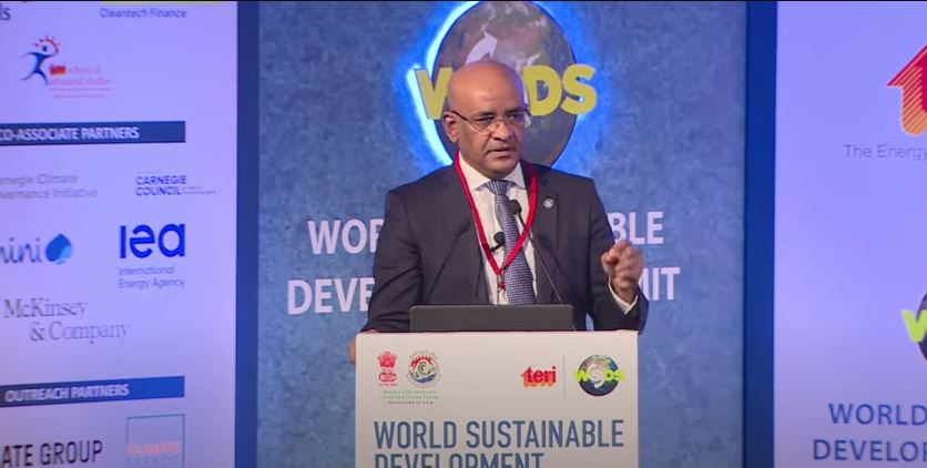 VP Jagdeo speaking at the summit in India