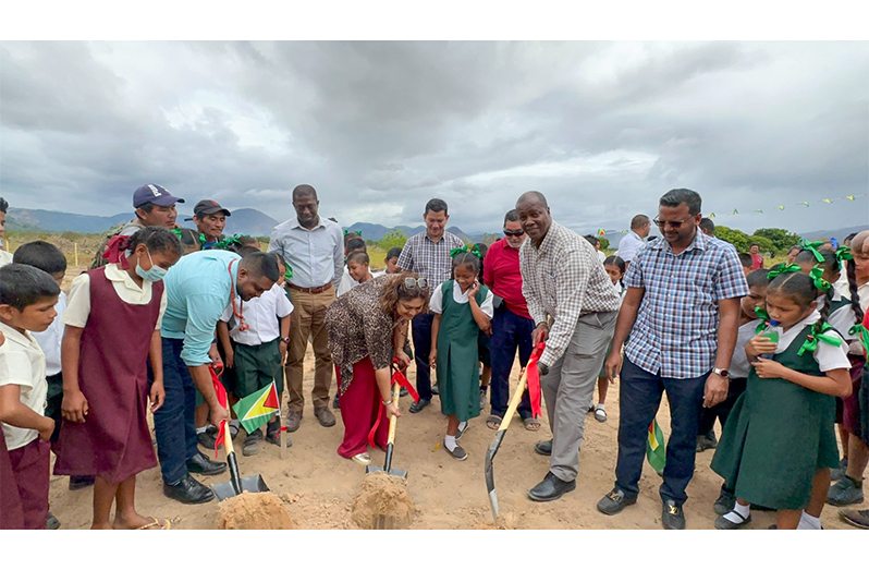 Officials turn the sod for the construction of a $1.7 billion school at Karasabai, Region Nine (Ministry of Education photo)