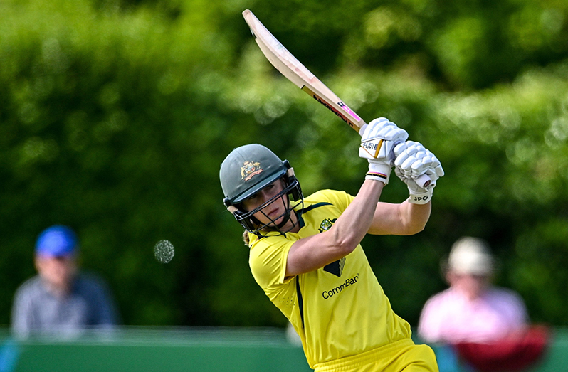 Ellyse Perry anchored Australia with her 91 // (Cricket Ireland)