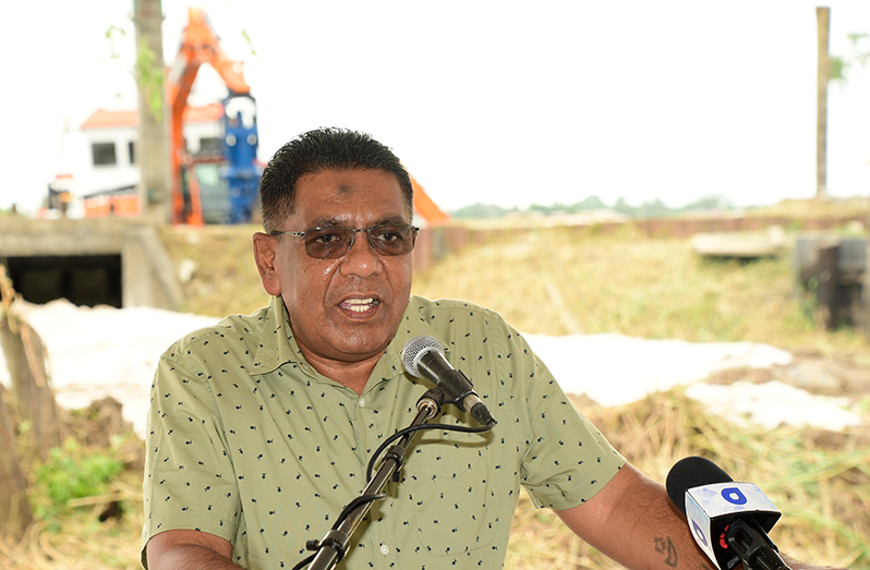 Minister of Agriculture Zulfikar Mustapha speaking at the commissioning ceremony (Adrian Narine photos)