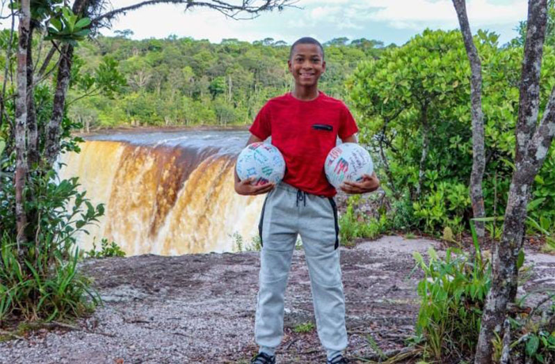 Ismachiah Oduwole, 13, on his visit to the largest single-drop waterfall in the world