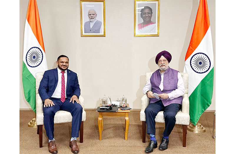 Minister of Natural Resources, Vickram Bharrat and Minister of Petroleum and Natural Gas of India, Hardeep Singh Puri