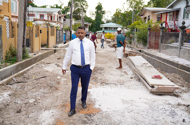 Minister within the Ministry of Public Works, Deodat Indar during his inspection of the Eccles community project on the East Bank of Demerara