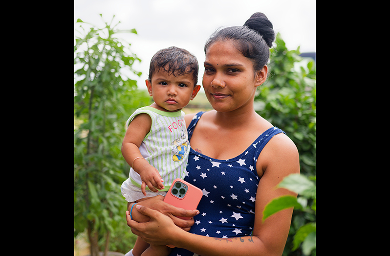 Rajmattie Mankarran and her youngest child (Samuel Maughn photos)