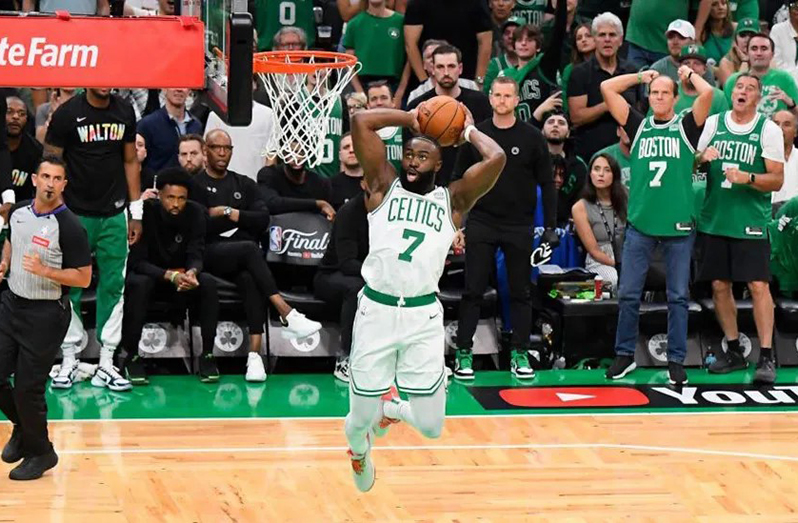 Jaylen Brown was one of six Celtics players to score double figures