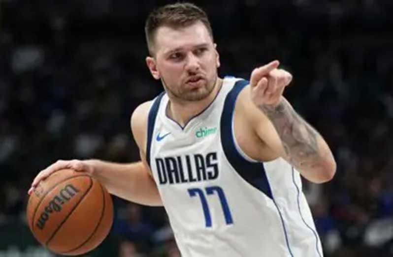 Doncic's Mavericks have won four of their opening six games this season