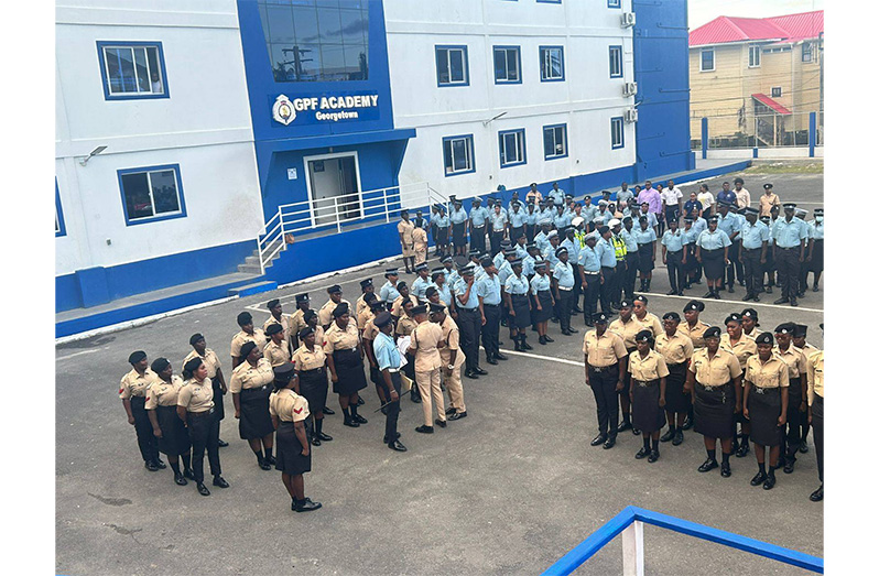 Deputy Commissioner, Simon McBean and his administrative team for Division 4A, on Saturday, conducted a briefing for all ranks, ensuring every officer is fully prepared for their role today
