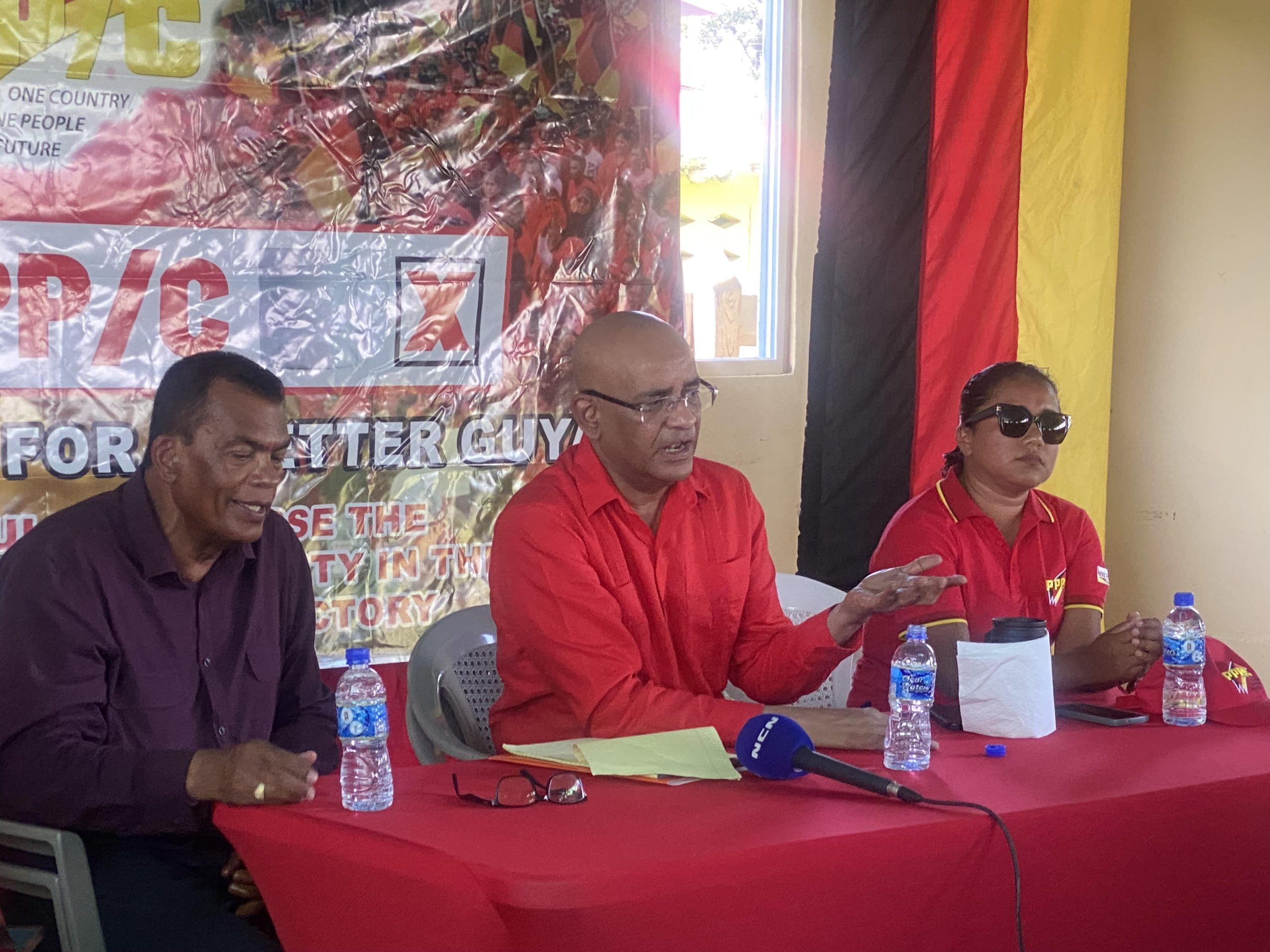 Vice President Dr Bharrat Jagdeo speaking at the Good Hope meeting