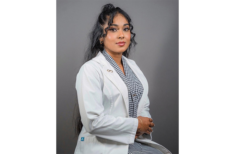 Optometrist Nashella Gulchand