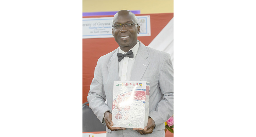 Medical professional donates more medical books to UG Library