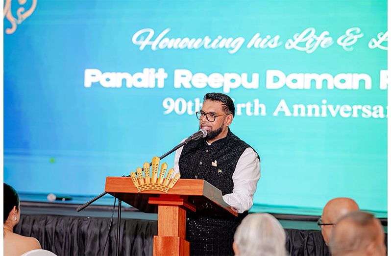 President, Dr Irfaan Ali on Saturday joined the Persaud family in celebrating the life and legacy of Pandit Reepu Daman Persaud. The event, which was held to mark Pandit Persaud’s 90th birth anniversary, highlighted Pandit Persaud’s inspiring religious and political journey through a short video feature with reflections by President Ali, Vice-President Dr Bharrat Jagdeo, Dr Vindhya Persaud and Chandra Gajraj. Singers Artie Sookhai- Khellawan, Vishale Samlall, Ben Parag, Neval Chatelal and Suraj Singh presented a selection of Pandit Persaud’s favourite bhajans and Hindi film songs.  In his remarks, President Ali spoke of Pandit Persaud’s long political struggle and unwavering support for the People’s Progressive Party as well as his pivotal role in relation to Hinduism and the Guyana Hindu Dharmic Sabha. He said a history of the PPP would be incomplete without reflecting on Pandit Persaud’s immense role (Photos: President Irfaan Ali/Facebook)