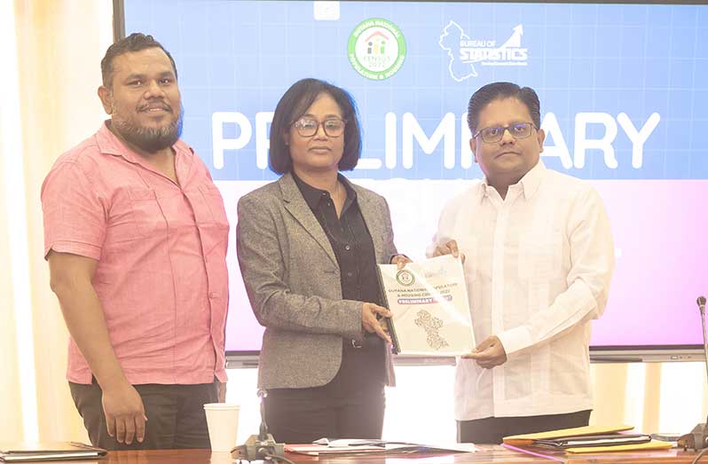 2022 population, housing census…Population tops 878,000 with men slightly outnumbering women – Guyana Chronicle