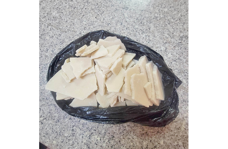 Three arrested after police find cocaine in car at Suddie - Guyana ...
