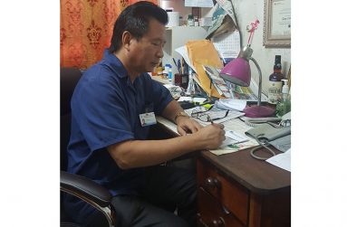 Dr. Guy Low, your friendly neighbourhood specialist in Obstetrics and Gynaecology