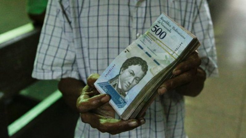 The International Monetary Fund has warned that inflation in Venezuela will reach 1,600% this year