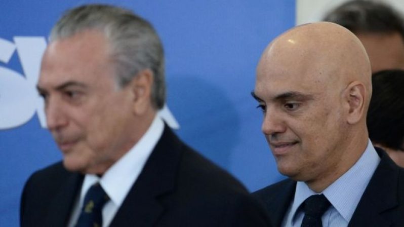 Mr Moraes (right) was appointed by Mr Temer (left) to the cabinet in May 2016