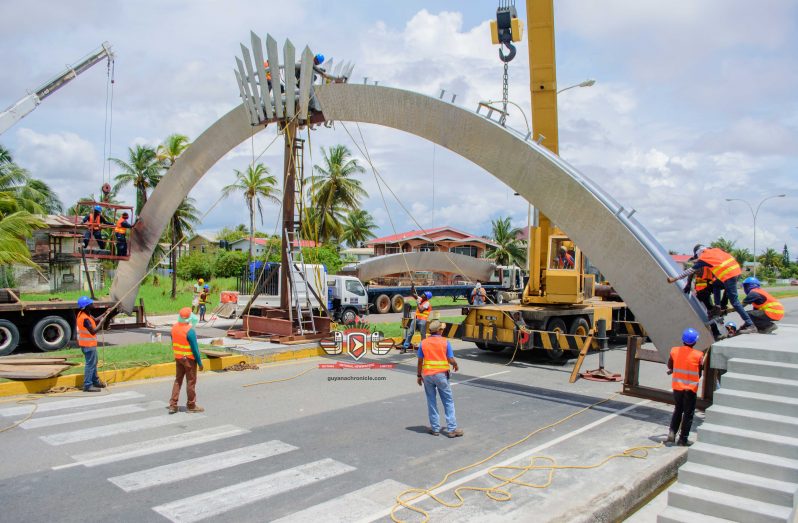 Works on the installation of the Arch has been stopped until this evening. [Samuel Maughn photo]
