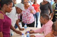 Minister within the Ministry of Public Works, Deodat Indar, listened to a range of issues raised by residents of Darthmouth (Office of the Prime Minister photo)