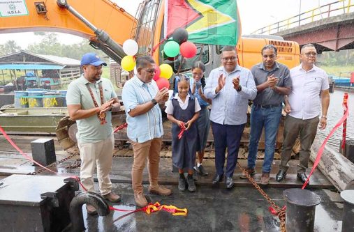 Agriculture Minister, Zulfikar Mustapha, on Wednesday, travelled to Kumaka, Region One, where he commissioned a pontoon and two excavators valued at approximately $230 million, as the government continues to strengthen its capacity to execute critical agricultural and waterway works across the region