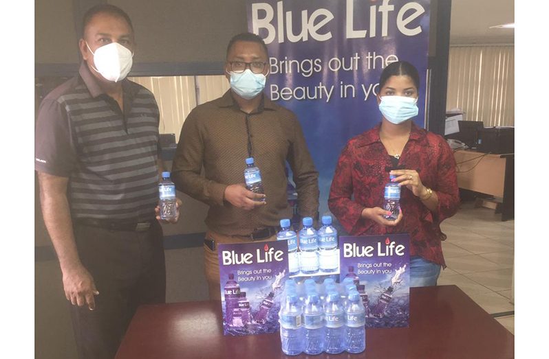 General Manager Randy Goodett (centre) alongside Marketing Manager Shania Garraway and GGA president Aleem Hussain (left)