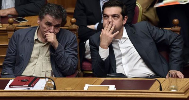 Prime Minister Alexis Tsipras (right) and his finance minister, Euclid Tsakalotos