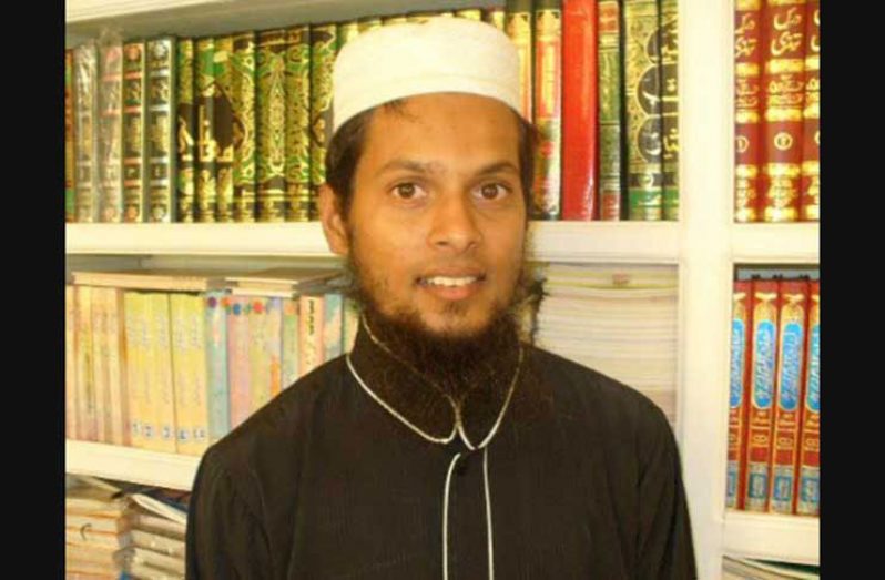 Muslim scholar Nezaam Ali