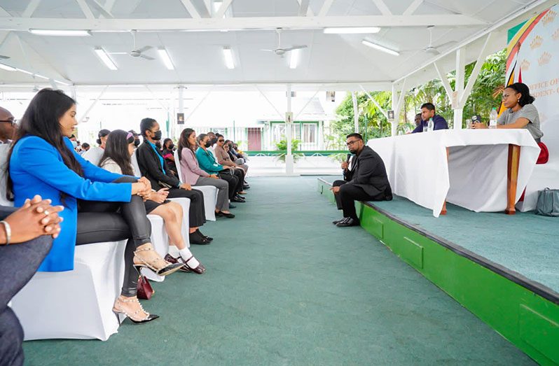 President Irfaan Ali engages local artistes on government’s innovative plans to boost the reach of the local arts and entertainment industry, during a meeting at State House, on Wednesday (Office of the President photo)