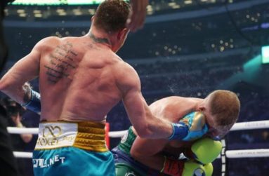 This right uppercut  from Canelo Alvarezled to Saunders being unable to continue after returning to his stool
