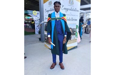 Wesley Apple when he graduated from UG