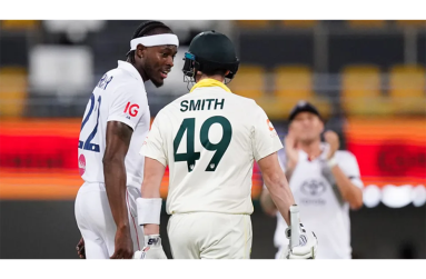 Jofra Archer and Steven Smith exchanged words • PA Photos/Getty Images