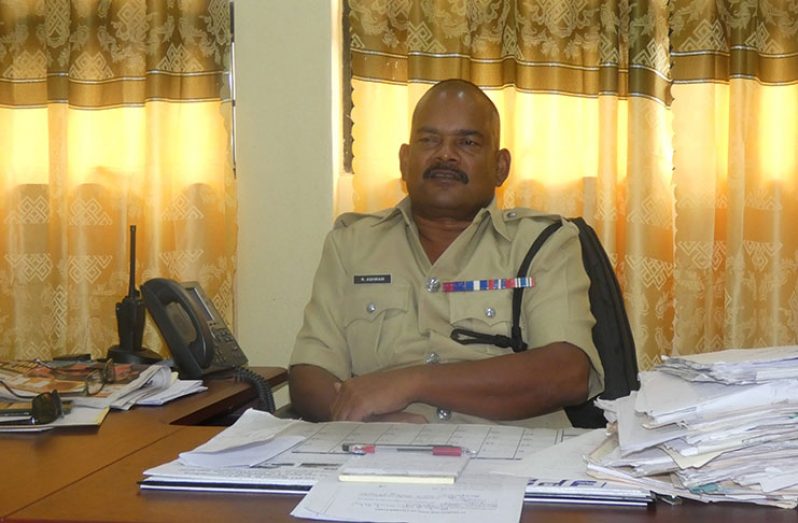 Commander of ‘E’ Division, Superintendent Ramesh Ashram