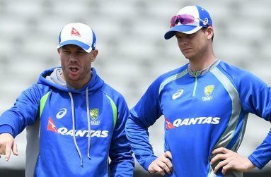 David Warner (left) and Steve Smith